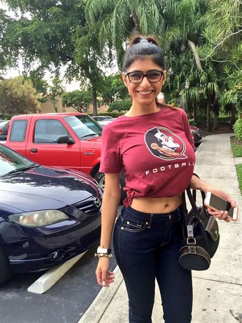 mia kahlifa boobs|Mia Khalifa Boobs Porn Videos 